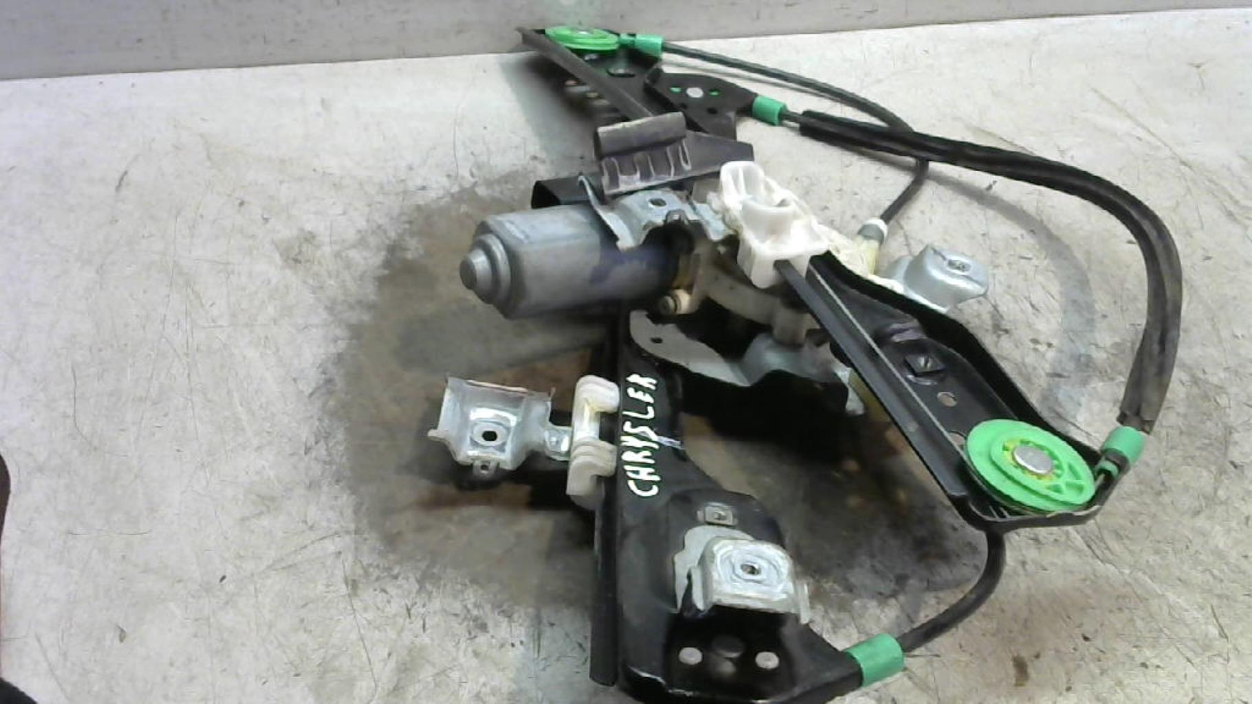 Leve vitre electrique avant droit