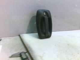 Poignee porte avant gauche