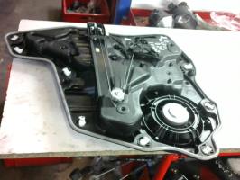 Leve vitre electrique arriere droit