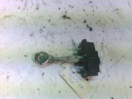 Arret de porte avant droit