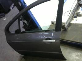 Porte avant gauche