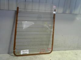 Vitre porte coffre gauche