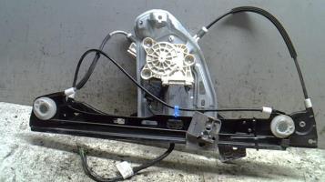 Leve vitre electrique avant droit