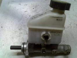 Maitre cylindre (freinage)
