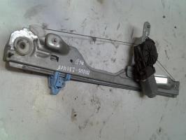 Leve vitre electrique avant droit