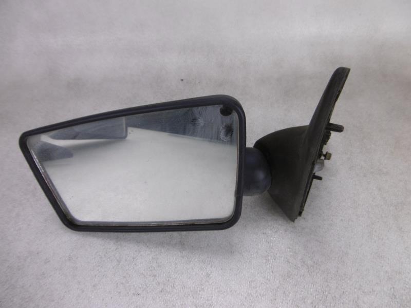 Retrovisor izquierdo
