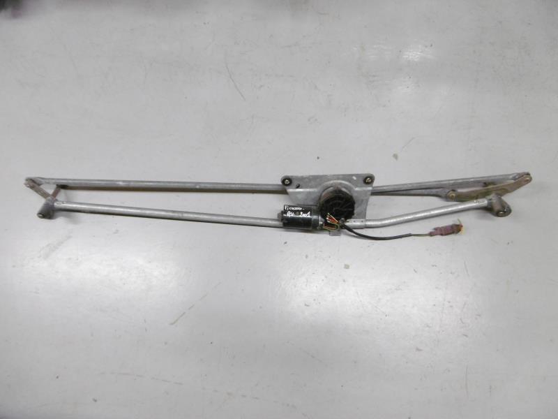 Moteur essuie glace avant