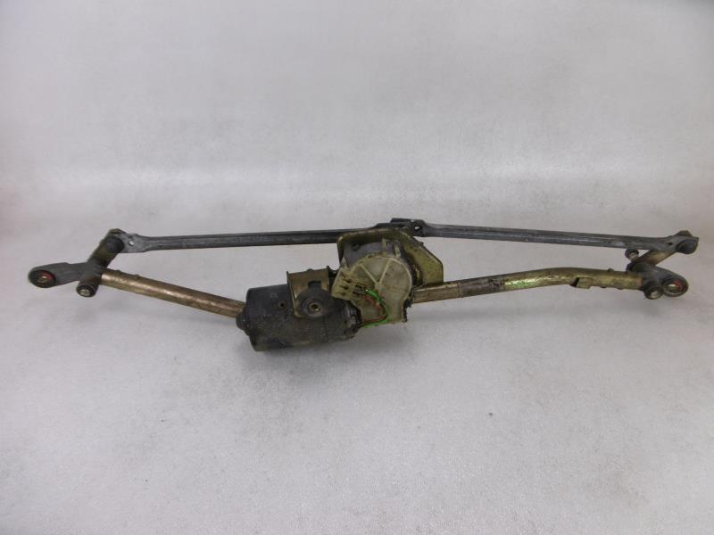 Moteur essuie glace avant