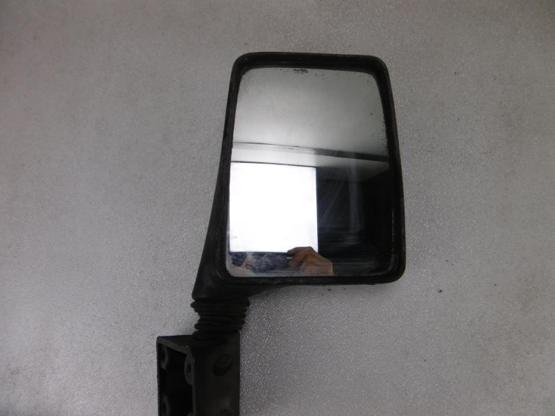 Retrovisor derecho