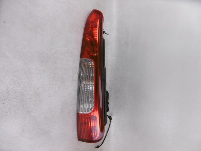 Fanale posteriore principale destro (luci)