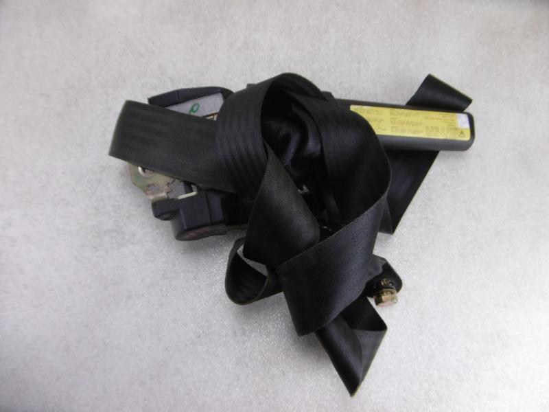 Ceinture avant gauche