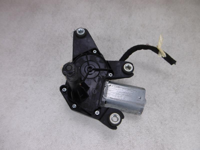 Moteur essuie glace arriere