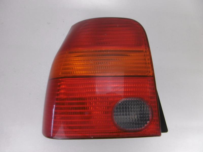 Fanale posteriore principale sinistro (luci)