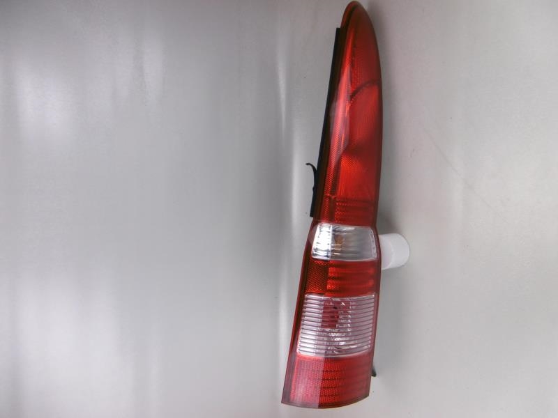 Fanale posteriore principale sinistro (luci)