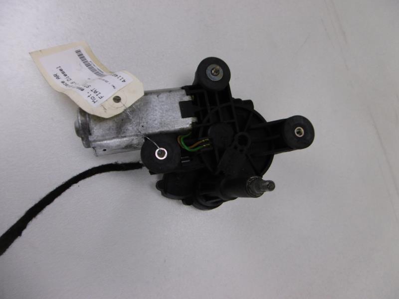 Moteur essuie glace arriere