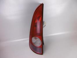 Fanale posteriore principale sinistro (luci)