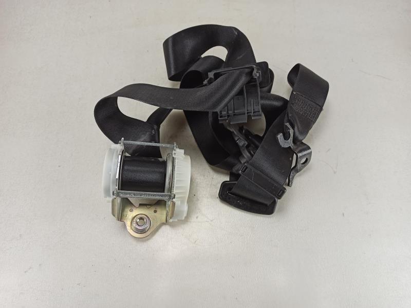 Ceinture avant droit