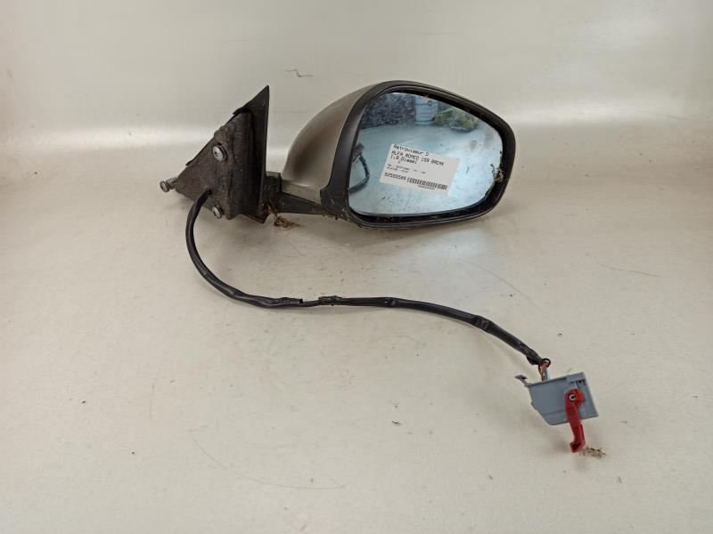 Retrovisor derecho
