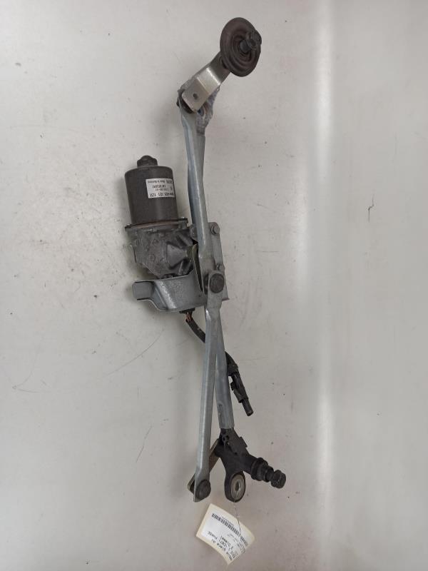 Moteur essuie glace avant