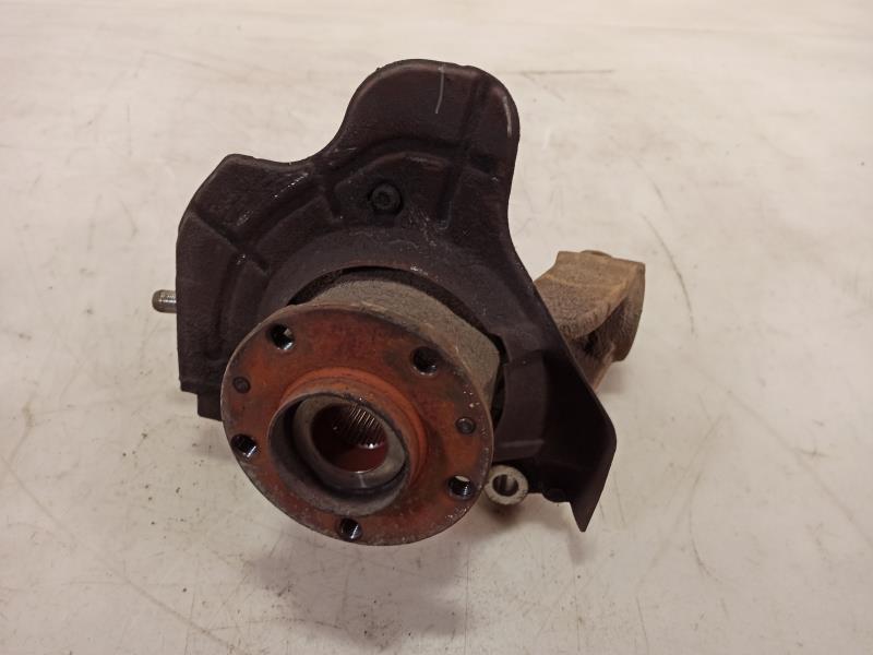 Mozzo anteriore sinistro