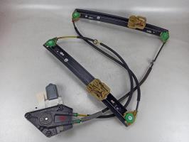 Leve vitre electrique avant droit