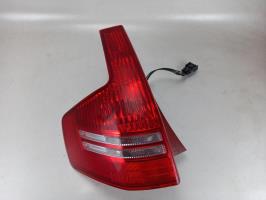 Fanale posteriore principale sinistro (luci)