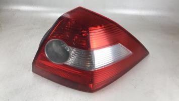 Fanale posteriore principale destro (luci)