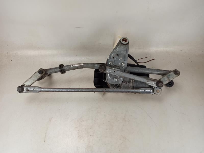 Moteur essuie glace avant