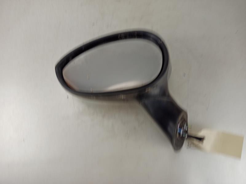 Specchietto retrovisore sinistro