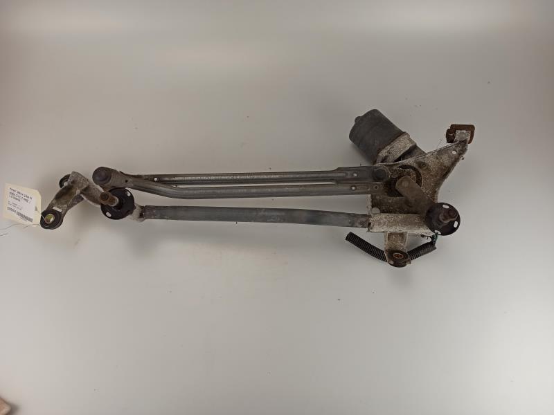 Moteur essuie glace avant