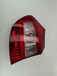 Fanale posteriore principale sinistro (luci)