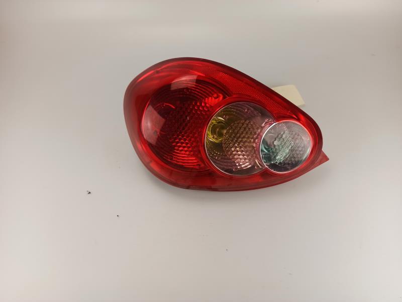 Fanale posteriore principale destro (luci)