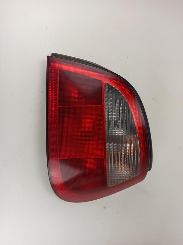 Fanale posteriore principale destro (luci)
