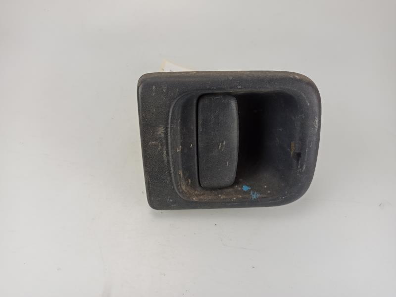 Poignee porte avant gauche