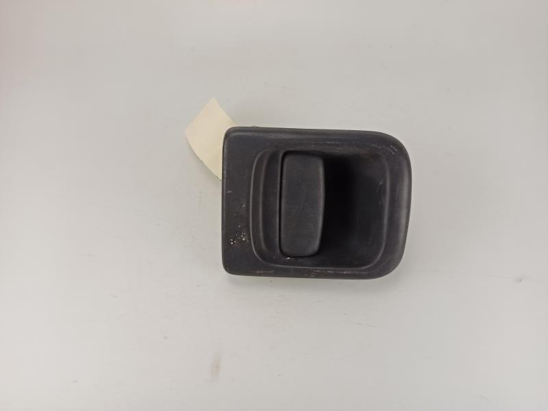 Poignee porte avant gauche