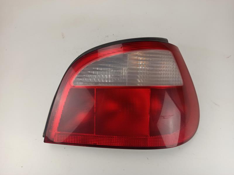 Fanale posteriore principale destro (luci)