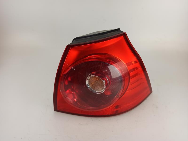 Fanale posteriore principale destro (luci)