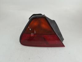 Fanale posteriore principale sinistro (luci)
