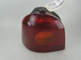 Fanale posteriore principale sinistro (luci)