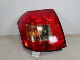 Fanale posteriore principale sinistro (luci)