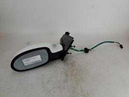 Retrovisor izquierdo