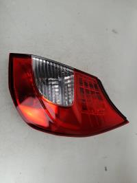 Fanale posteriore principale destro (luci)