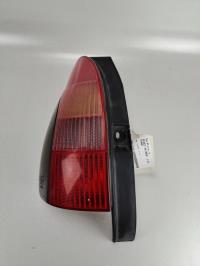 Fanale posteriore principale sinistro (luci)