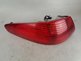 Fanale posteriore principale sinistro (luci)