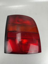Fanale posteriore principale sinistro (luci)