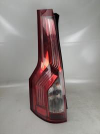 Fanale posteriore principale sinistro (luci)