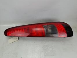 Fanale posteriore principale destro (luci)