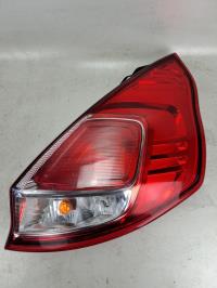 Fanale posteriore principale destro (luci)