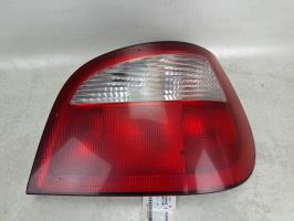 Fanale posteriore principale destro (luci)