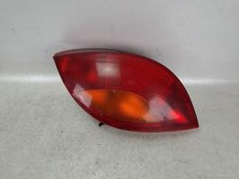 Fanale posteriore principale sinistro (luci)